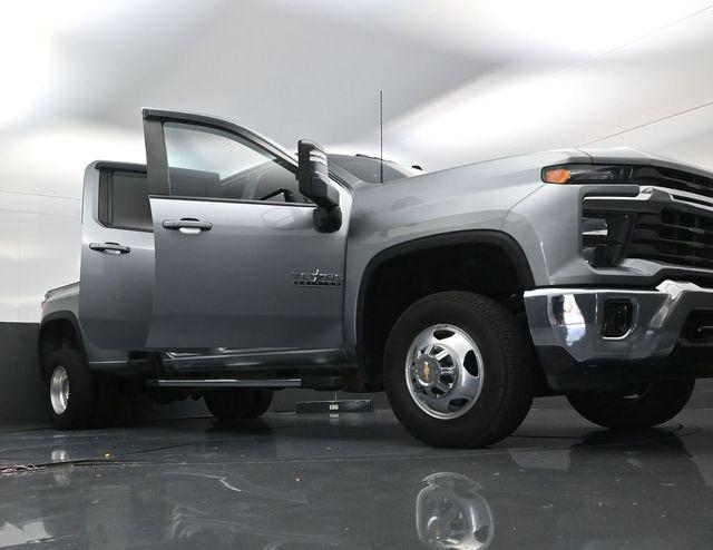 2024 Chevrolet Silverado 3500HD 4WD Crew Cab Long Bed LT