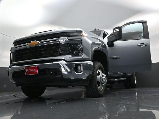 2024 Chevrolet Silverado 3500HD 4WD Crew Cab Long Bed LT