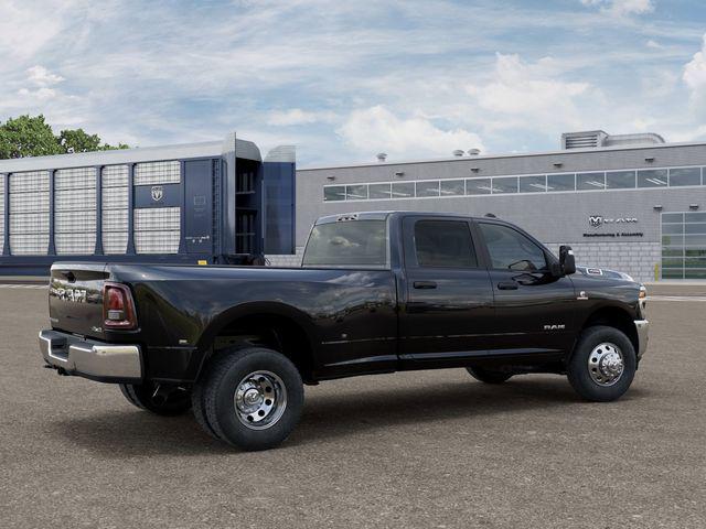 2026 Ram 3500 Big Horn Crew Cab 4x4 8' Box