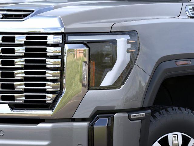 2026 GMC Sierra 3500HD Crew Cab, Long Bed, Denali Dual Rear Wheel, 4WD