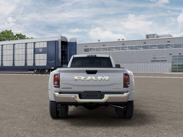 2026 Ram 3500 Big Horn Crew Cab 4x4 8' Box