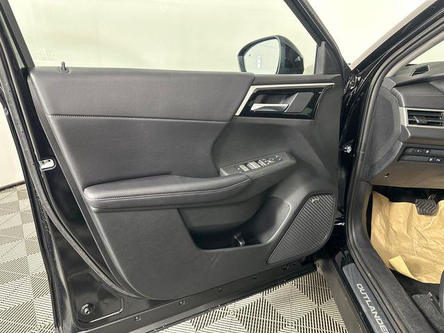2026 Mitsubishi Outlander PHEV SE S-AWC