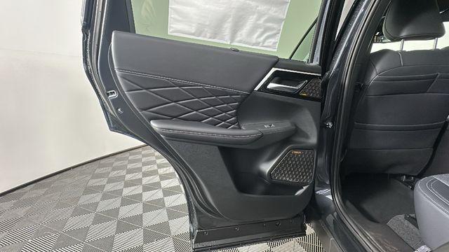 2026 Mitsubishi Outlander BLACK EDITION S-AWC