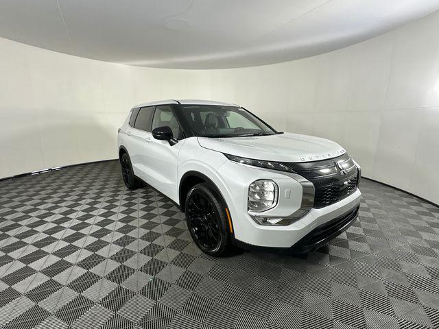 2026 Mitsubishi Outlander LE 1.5T S-AWC