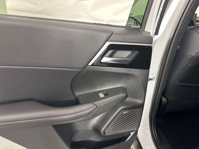 2026 Mitsubishi Outlander LE 1.5T S-AWC