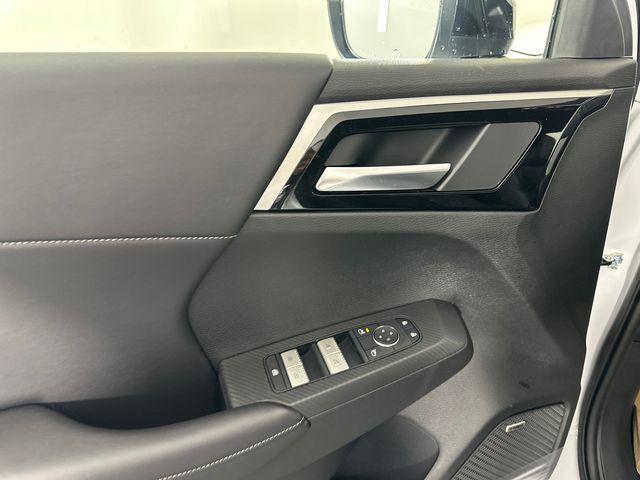 2026 Mitsubishi Outlander LE 1.5T S-AWC