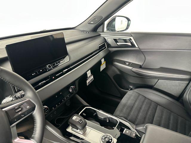 2026 Mitsubishi Outlander LE 1.5T S-AWC