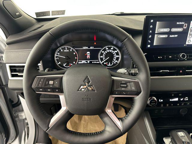 2026 Mitsubishi Outlander LE 1.5T S-AWC
