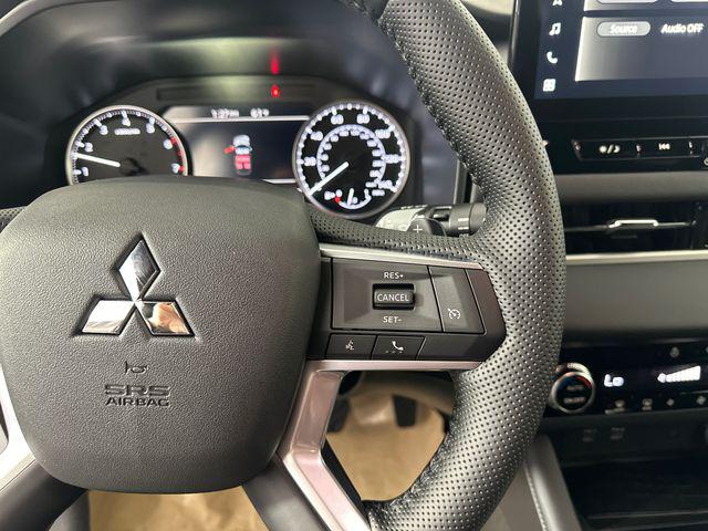 2026 Mitsubishi Outlander LE 1.5T S-AWC