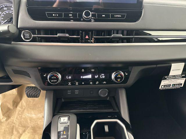 2026 Mitsubishi Outlander LE 1.5T S-AWC