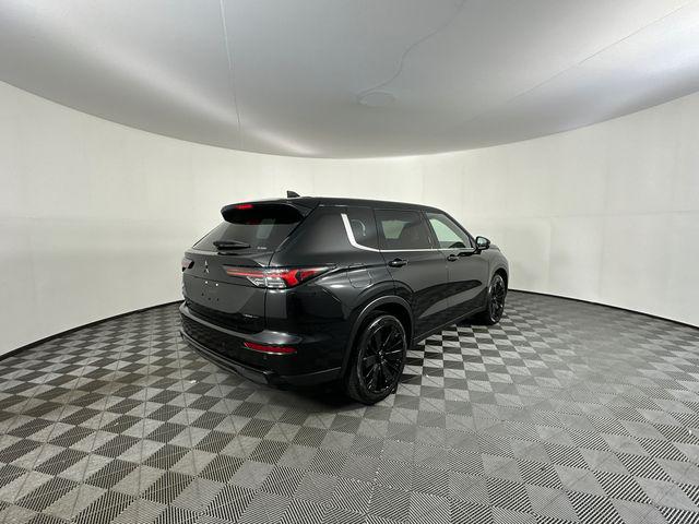 2026 Mitsubishi Outlander LE 1.5T S-AWC