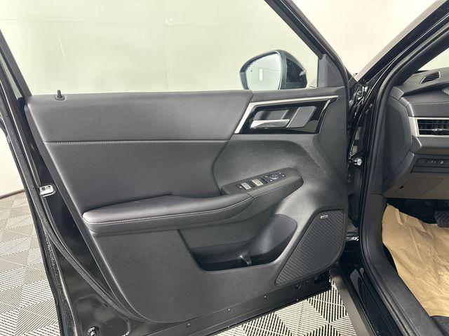 2026 Mitsubishi Outlander LE 1.5T S-AWC