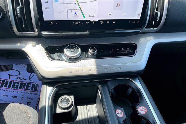 2025 Ford Expedition Active