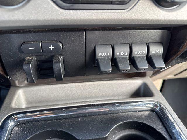 2014 Ford F-450 LARIAT