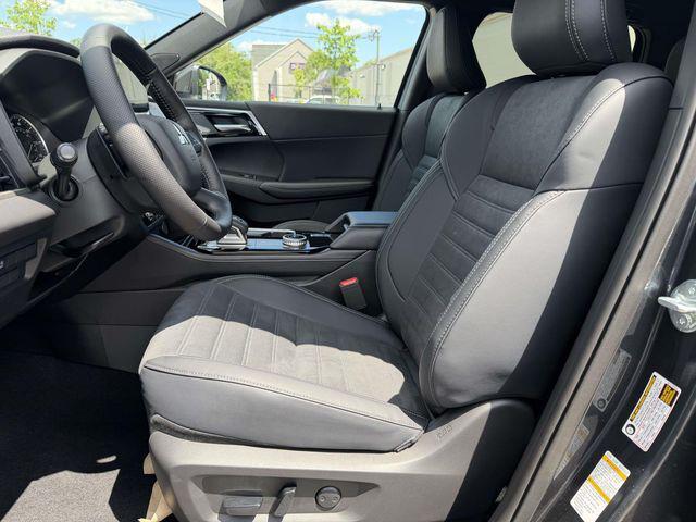 2026 Mitsubishi Outlander LE 1.5T 2WD