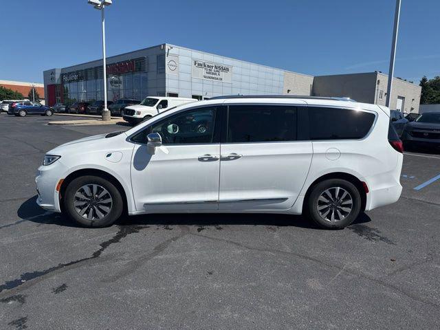 2021 Chrysler Pacifica Hybrid Limited
