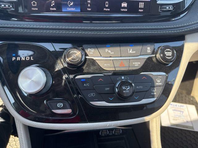 2021 Chrysler Pacifica Hybrid Limited