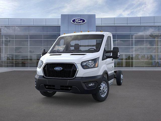 2025 Ford Transit Cutaway Unknown