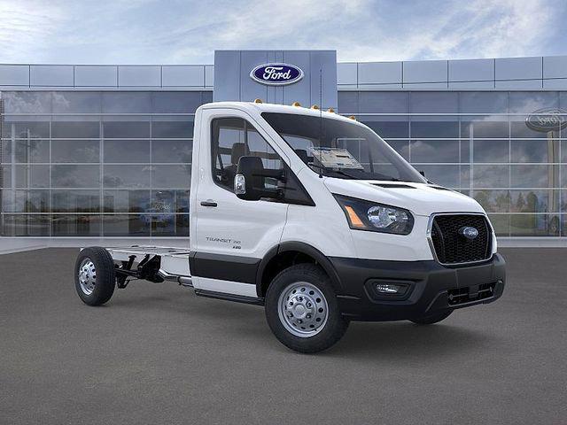 2025 Ford Transit Cutaway Unknown