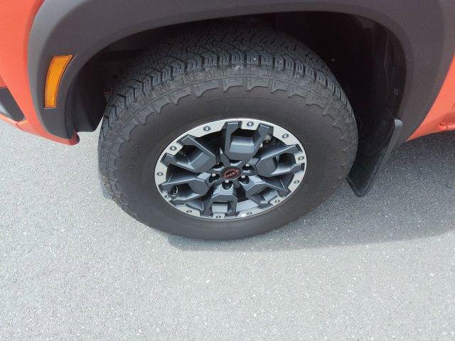 2025 Nissan Frontier Crew Cab PRO-4X 4x4