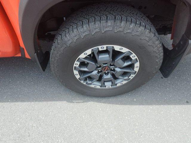 2025 Nissan Frontier Crew Cab PRO-4X 4x4