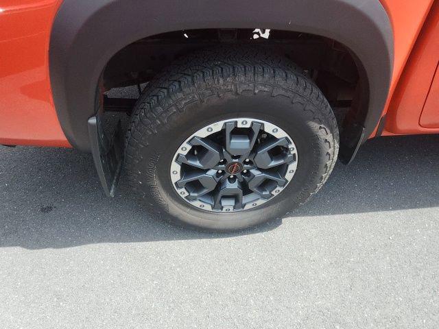 2025 Nissan Frontier Crew Cab PRO-4X 4x4