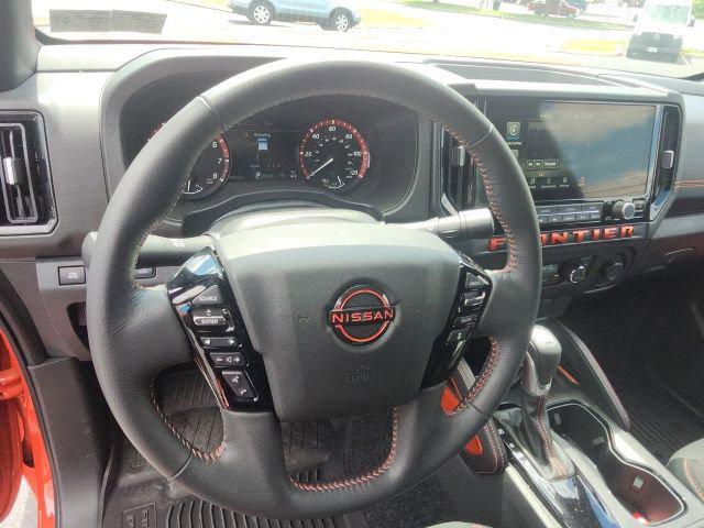 2025 Nissan Frontier Crew Cab PRO-4X 4x4