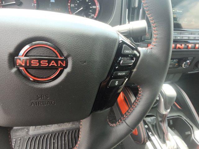 2025 Nissan Frontier Crew Cab PRO-4X 4x4