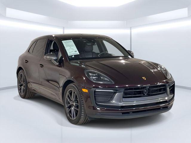 2023 Porsche Macan T