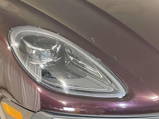2023 Porsche Macan T
