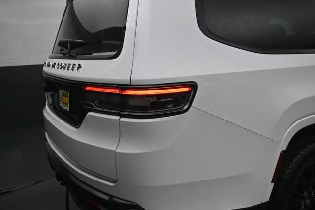 2024 Jeep Grand Wagoneer L Series II 4x4