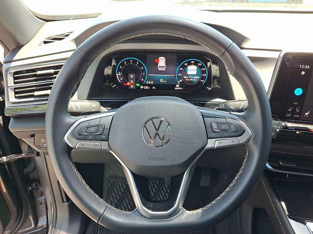 2024 Volkswagen Atlas Cross Sport 2.0T SE w/Technology