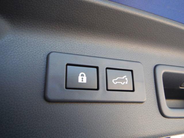 2025 Subaru Forester Premium Hybrid