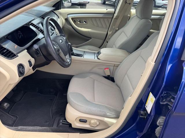 2015 Ford Taurus SEL