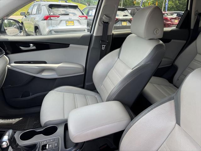 2019 Kia Sorento 3.3L SX