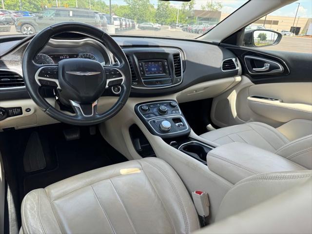 2015 Chrysler 200 C