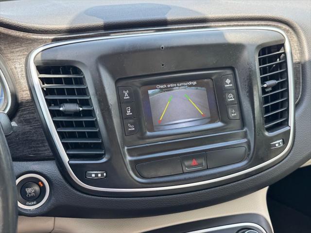 2015 Chrysler 200 C