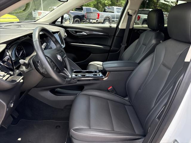 2023 Buick Envision Essence FWD