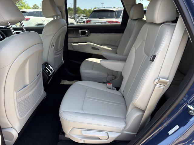 2025 Kia Sorento SX