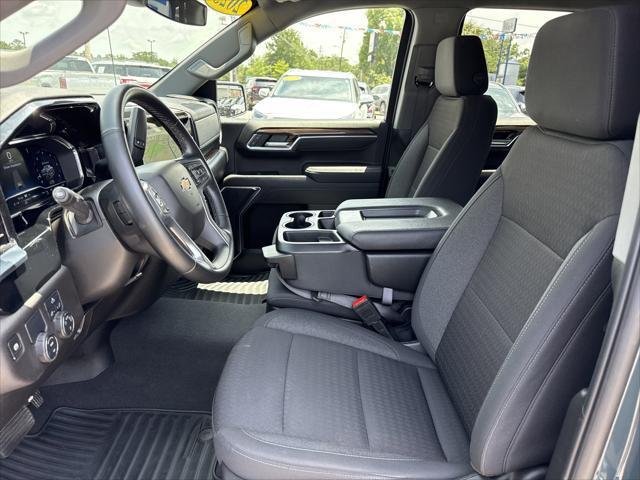 2025 Chevrolet Silverado 1500 2WD Crew Cab Short Bed LT