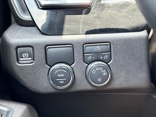2025 Chevrolet Silverado 1500 2WD Crew Cab Short Bed LT