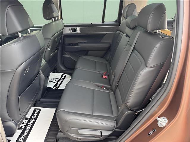 2025 Hyundai Santa Fe Hybrid Limited