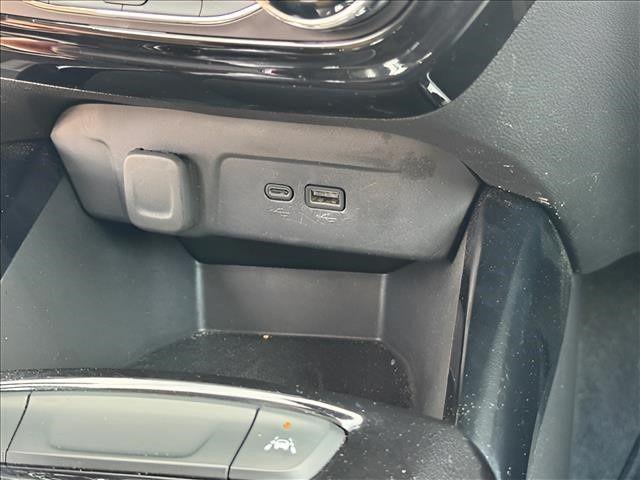 2024 Chevrolet Trax FWD LT