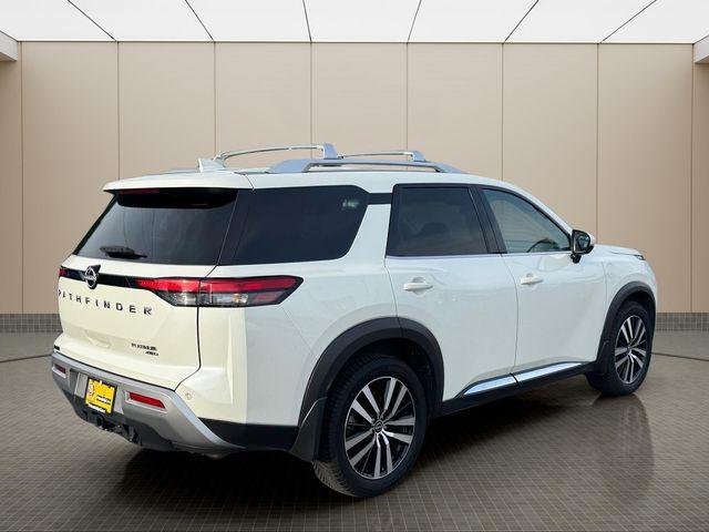 2023 Nissan Pathfinder Platinum 4WD