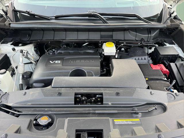 2023 Nissan Pathfinder Platinum 4WD