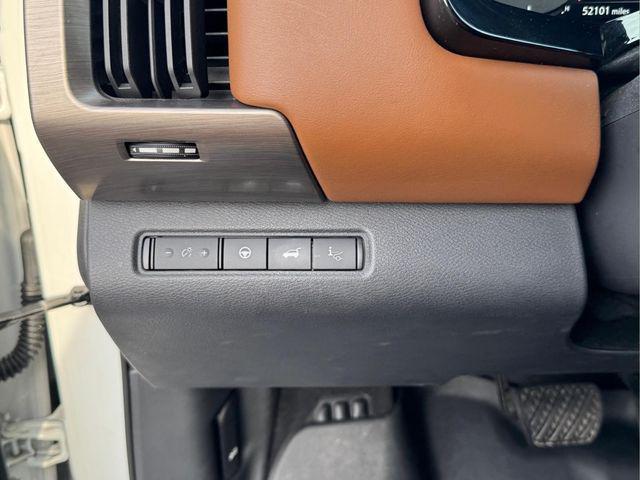2023 Nissan Pathfinder Platinum 4WD