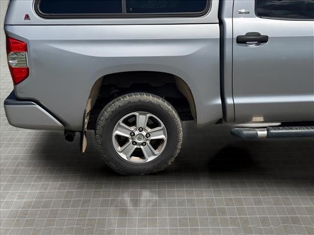 2018 Toyota Tundra SR5 5.7L V8