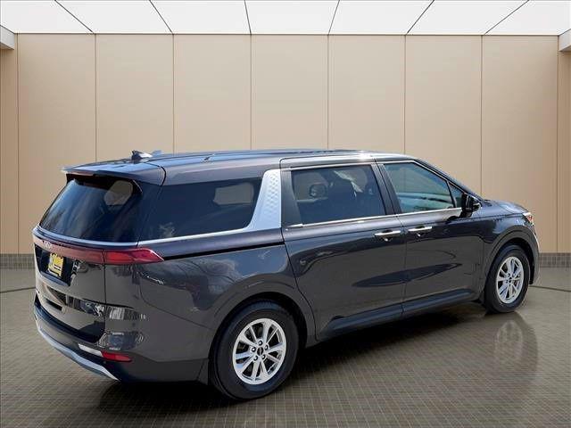 2022 Kia Carnival MPV LX Seat Package