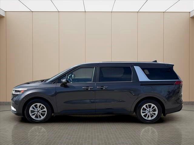 2022 Kia Carnival MPV LX Seat Package