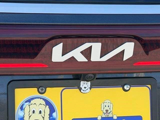 2022 Kia Carnival MPV LX Seat Package